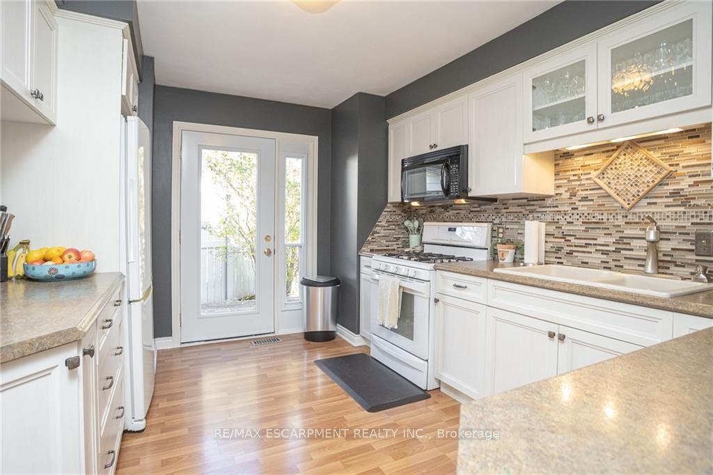 50 Greenmeadow Crt