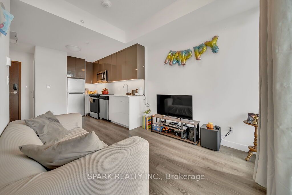 60 Frederick St, #712