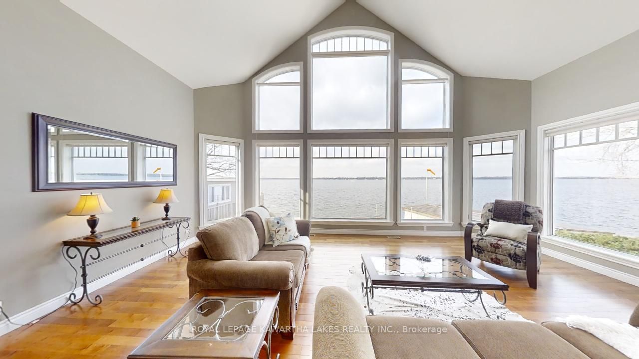 1425 Killarney Bay Rd