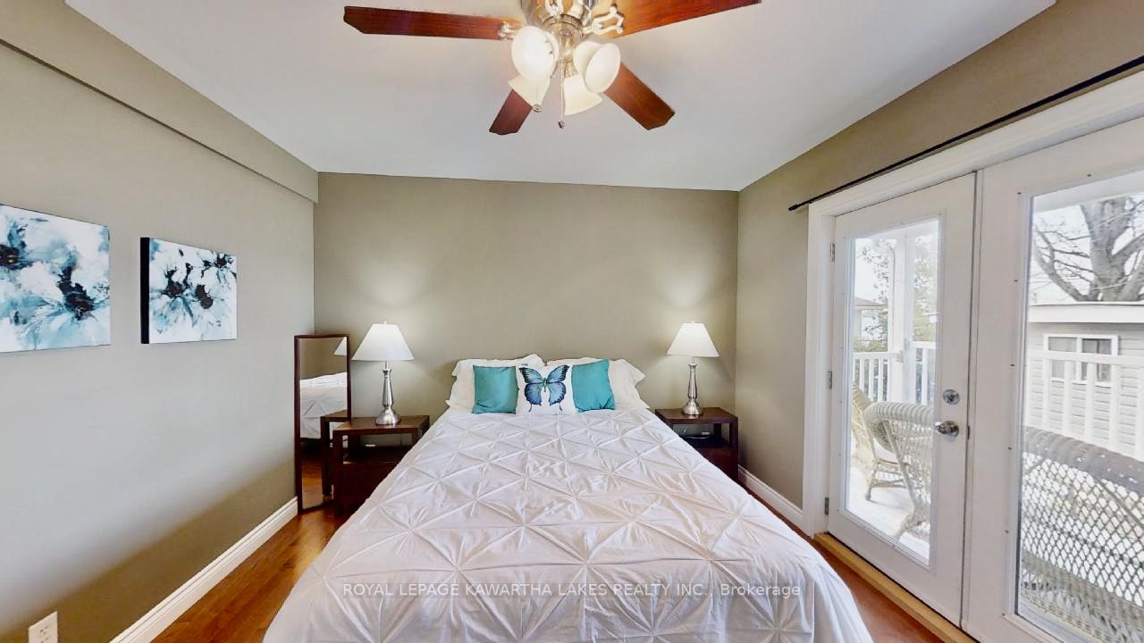 1425 Killarney Bay Rd