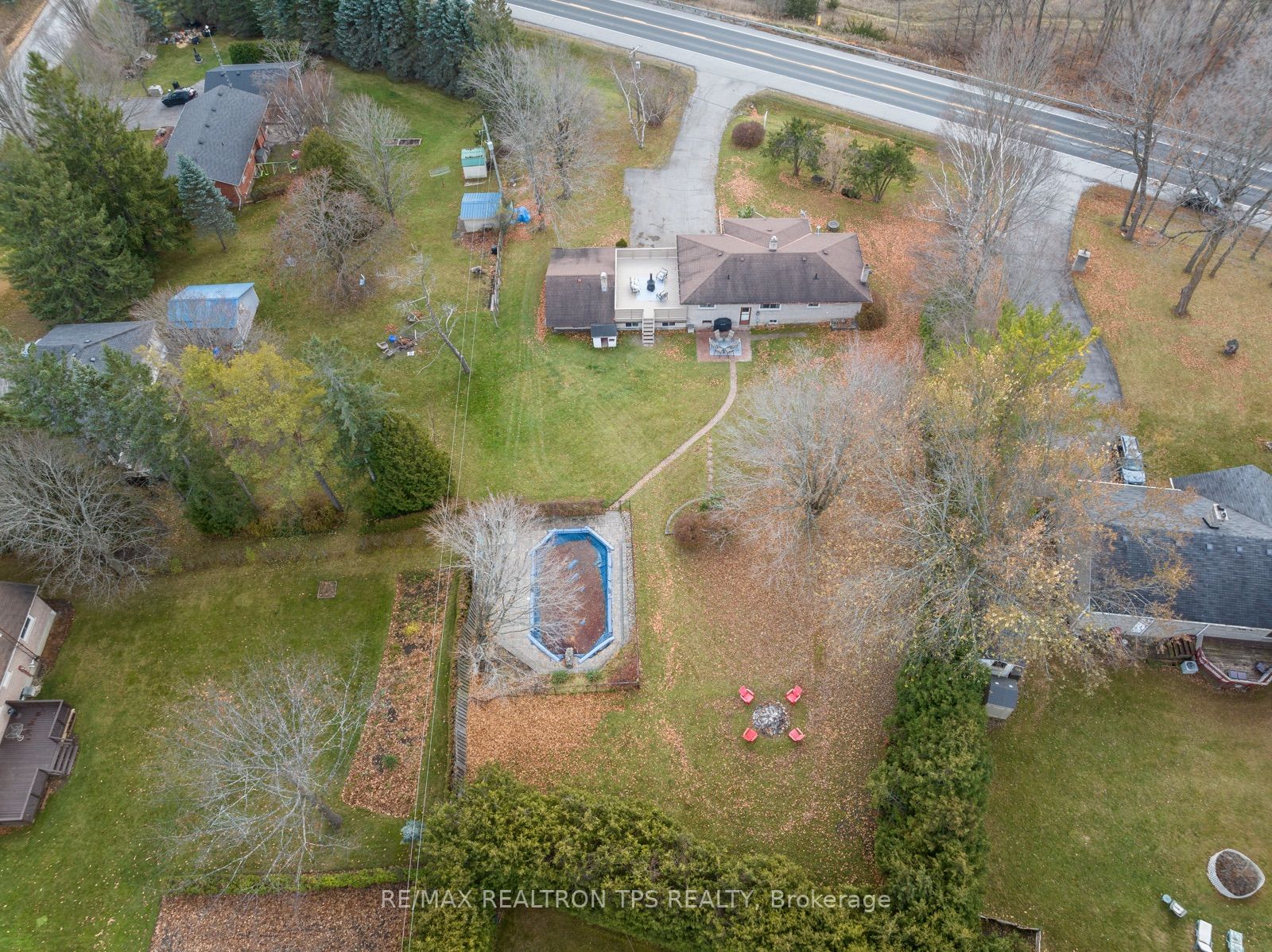 1579 Highway 7A