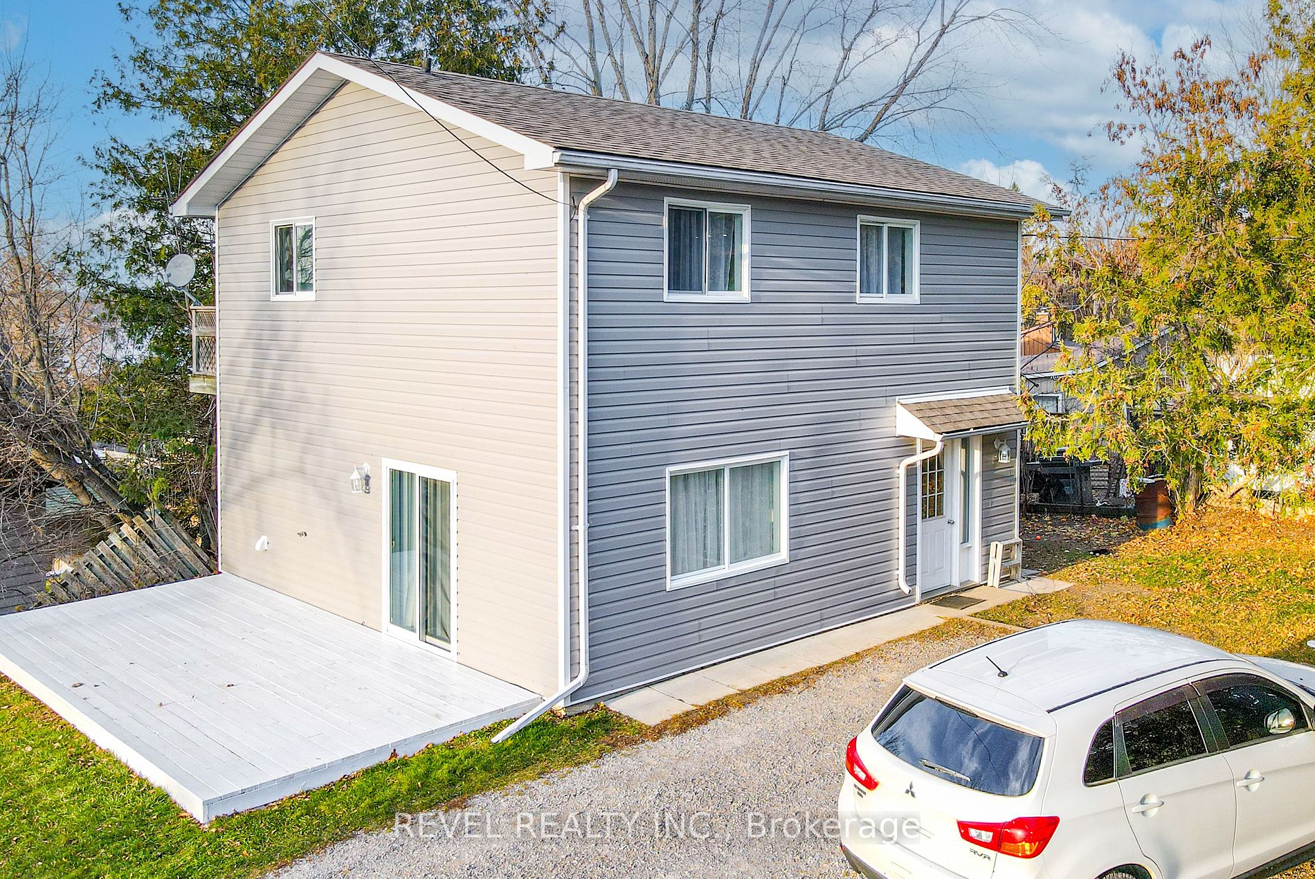 36 Birchcliff Ave