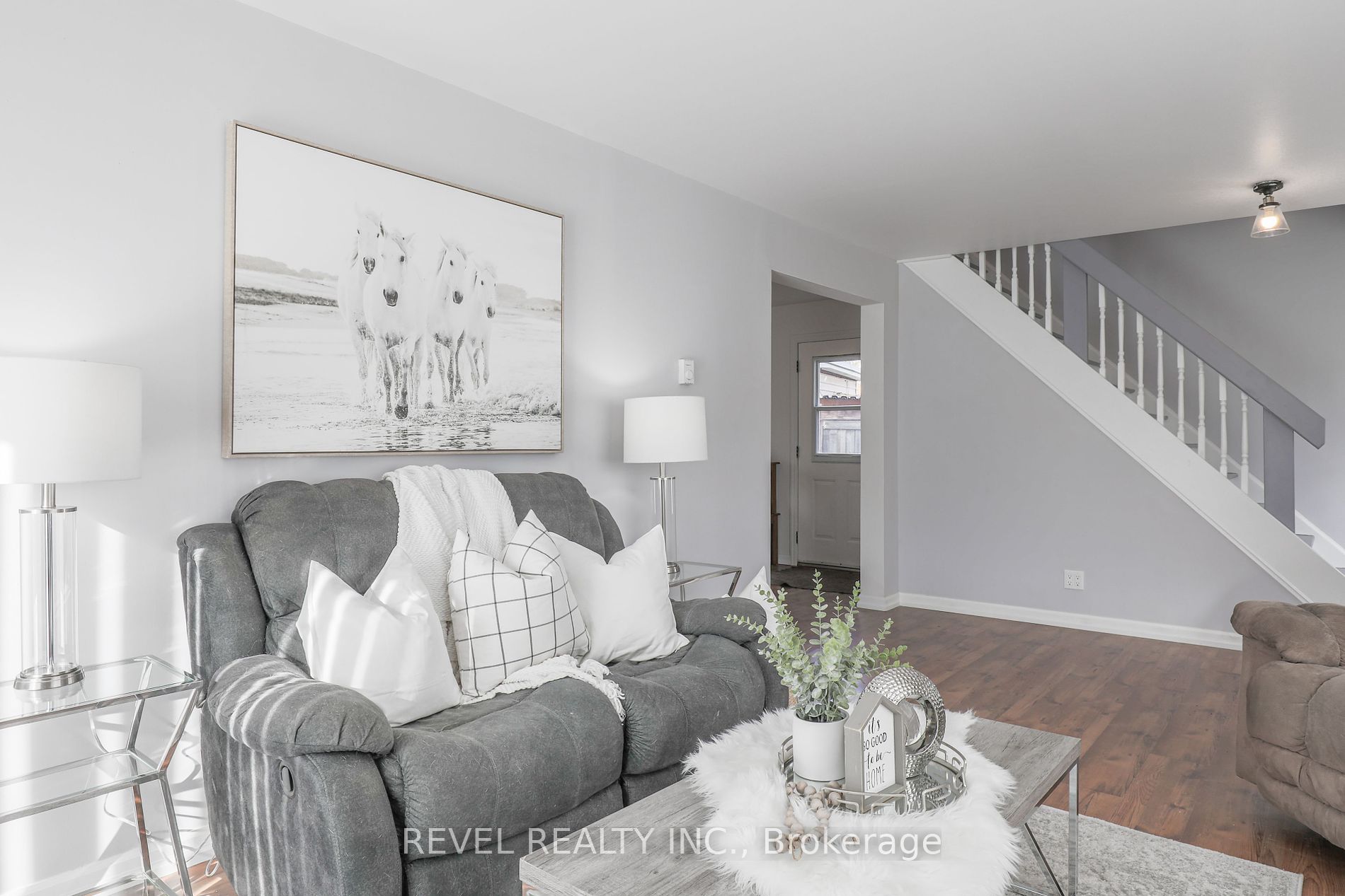 36 Birchcliff Ave