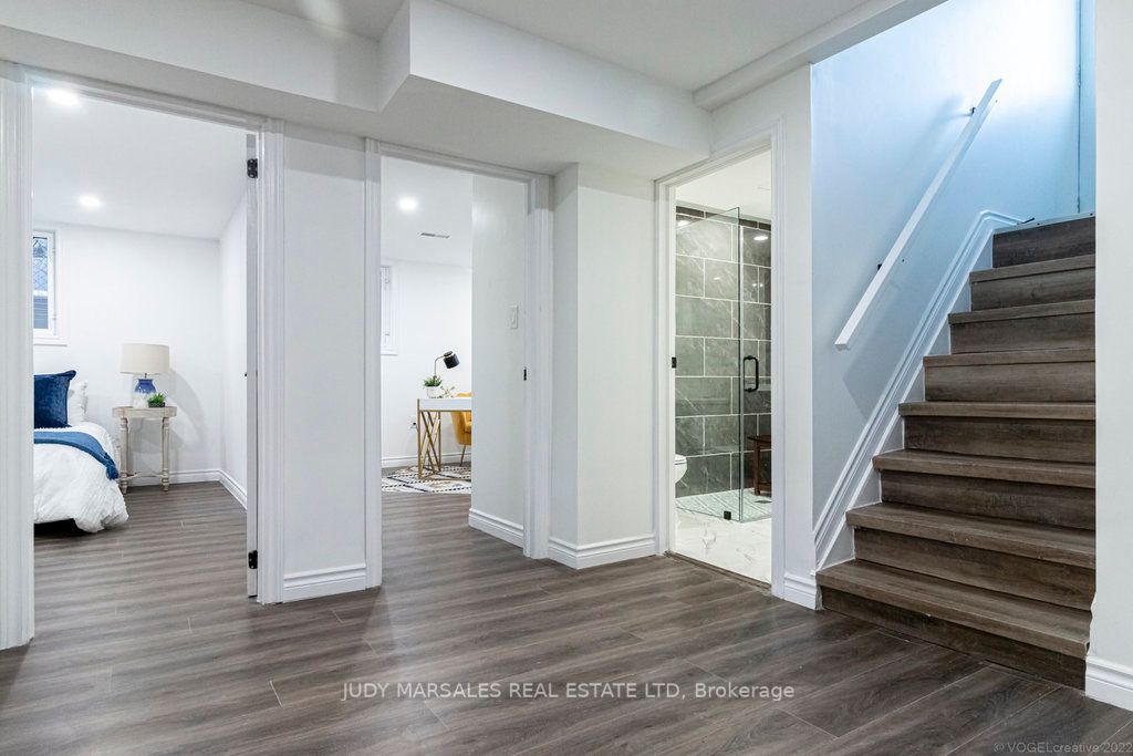 9 Endfield Ave