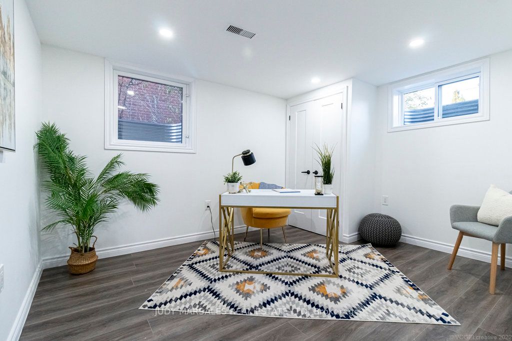 9 Endfield Ave
