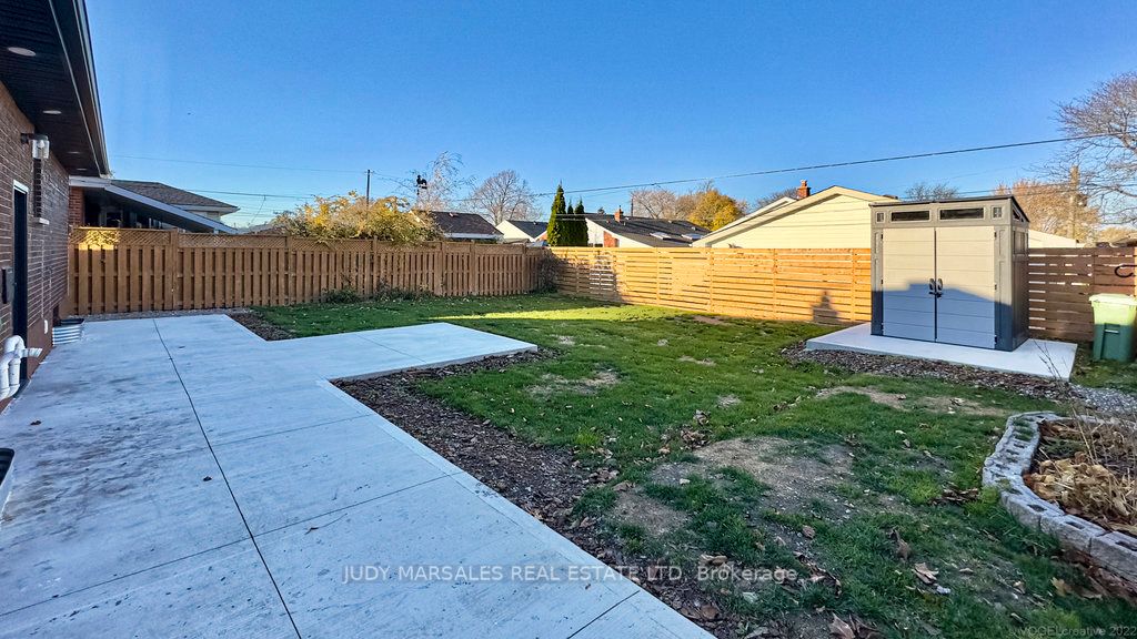 9 Endfield Ave