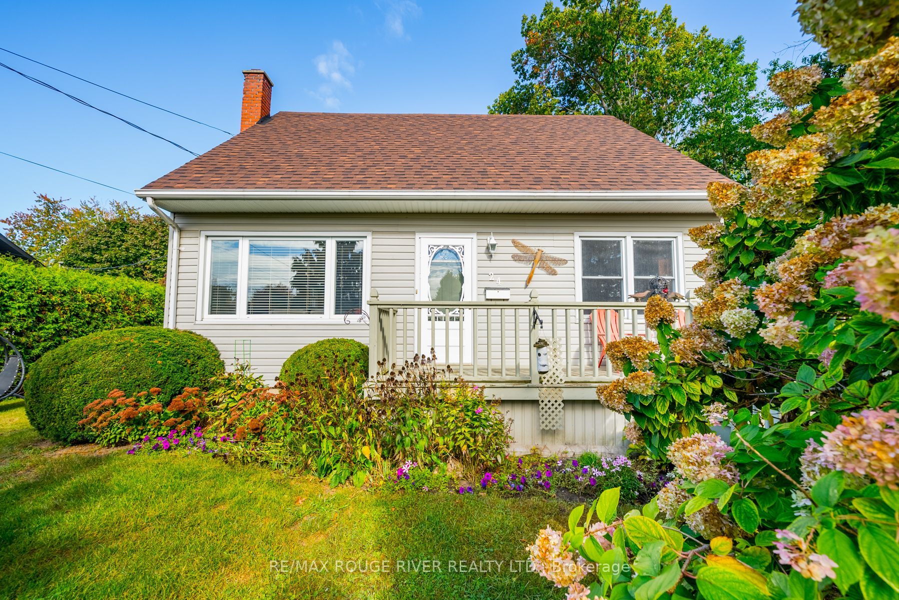 24 Hamilton Ave