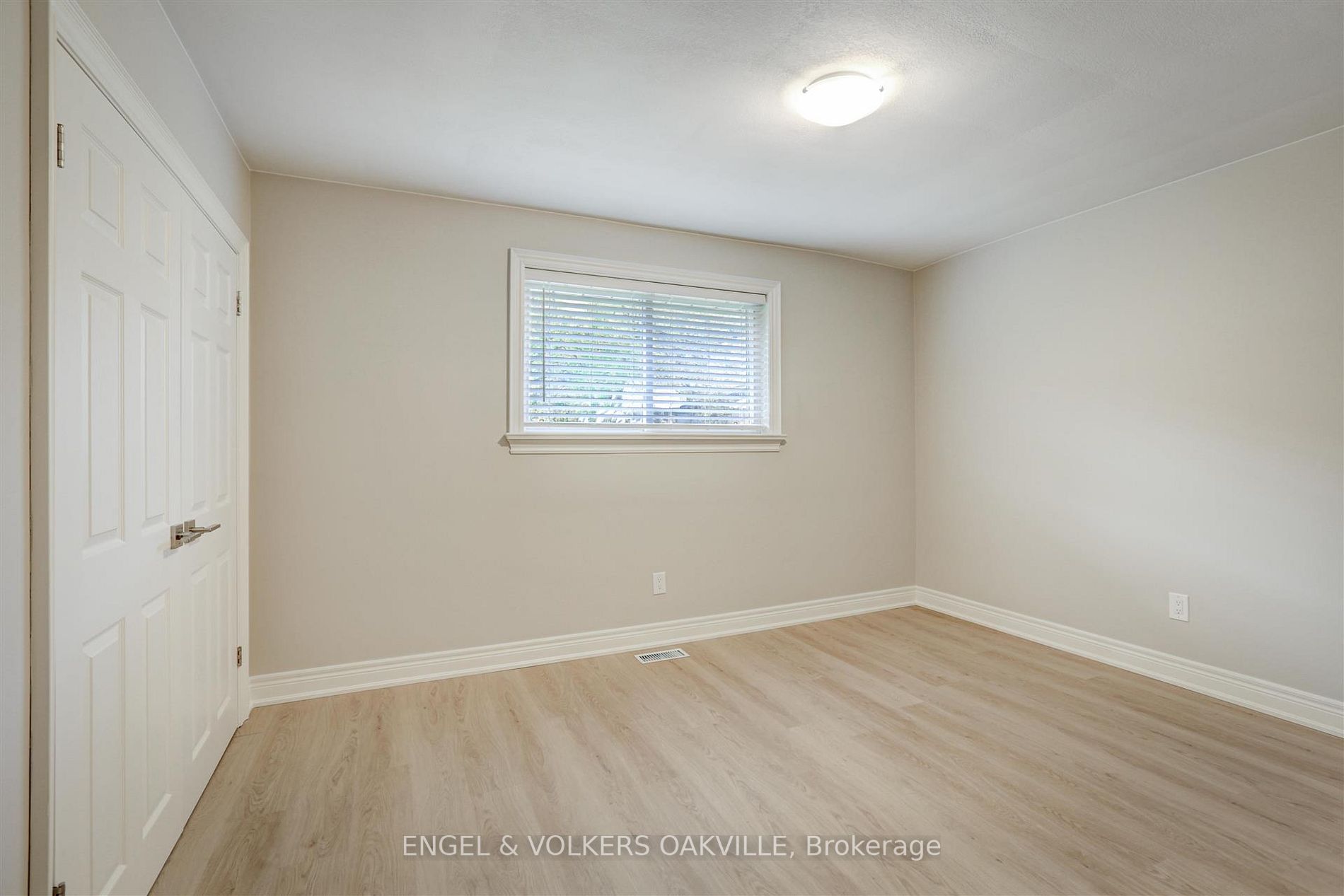 172 Kimberly- Upper Unit Dr