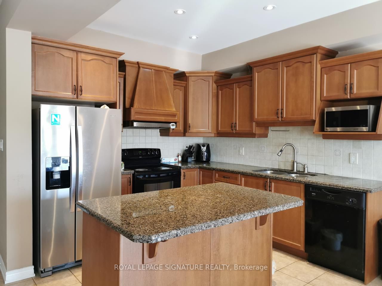 39 Raymond Rd, #13