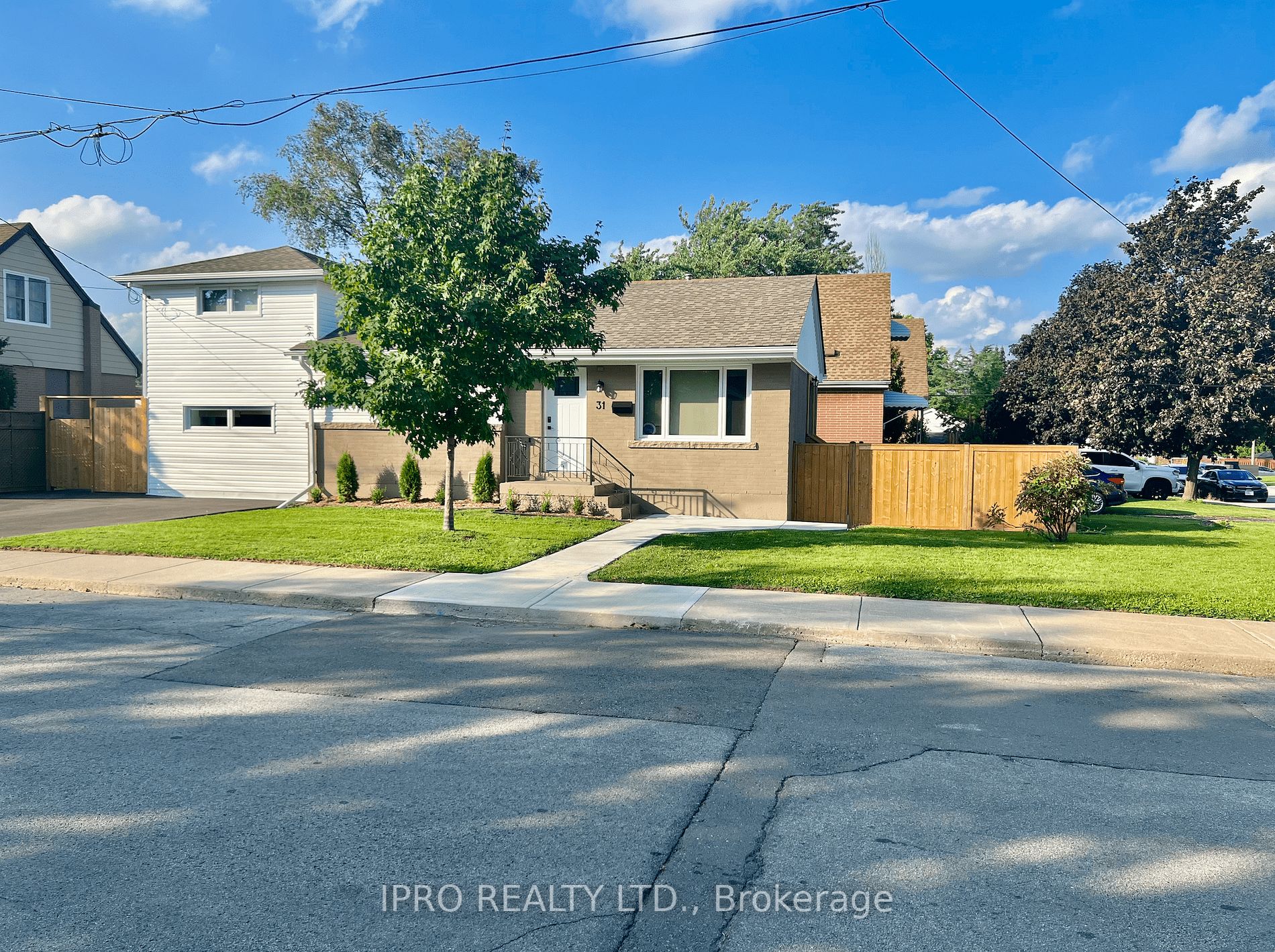 31 Cheryl Ave