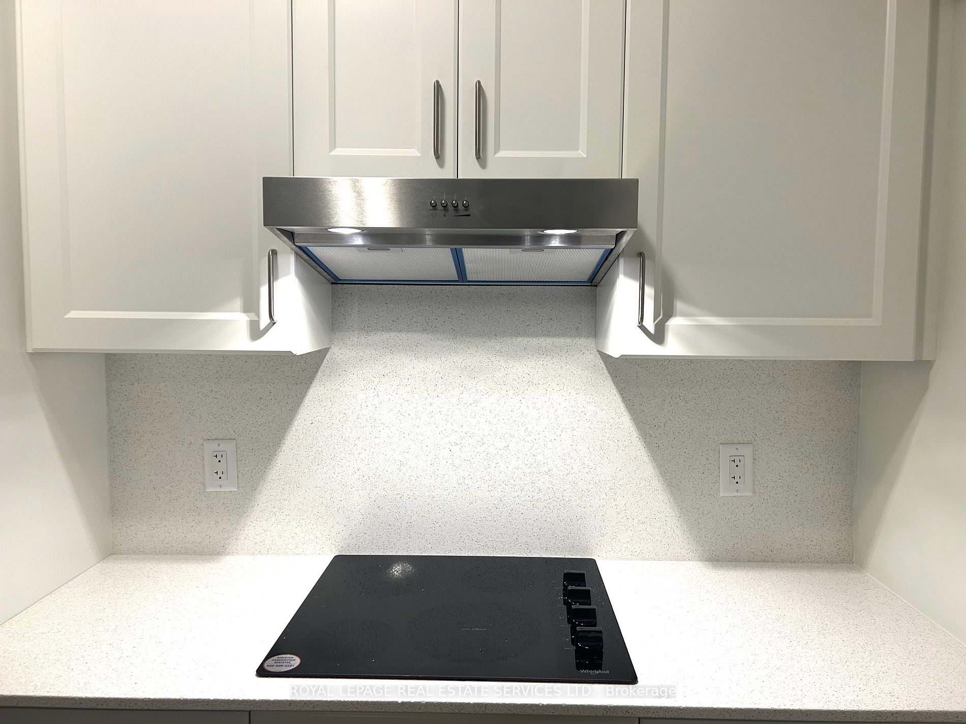 600 North Service Rd, #515