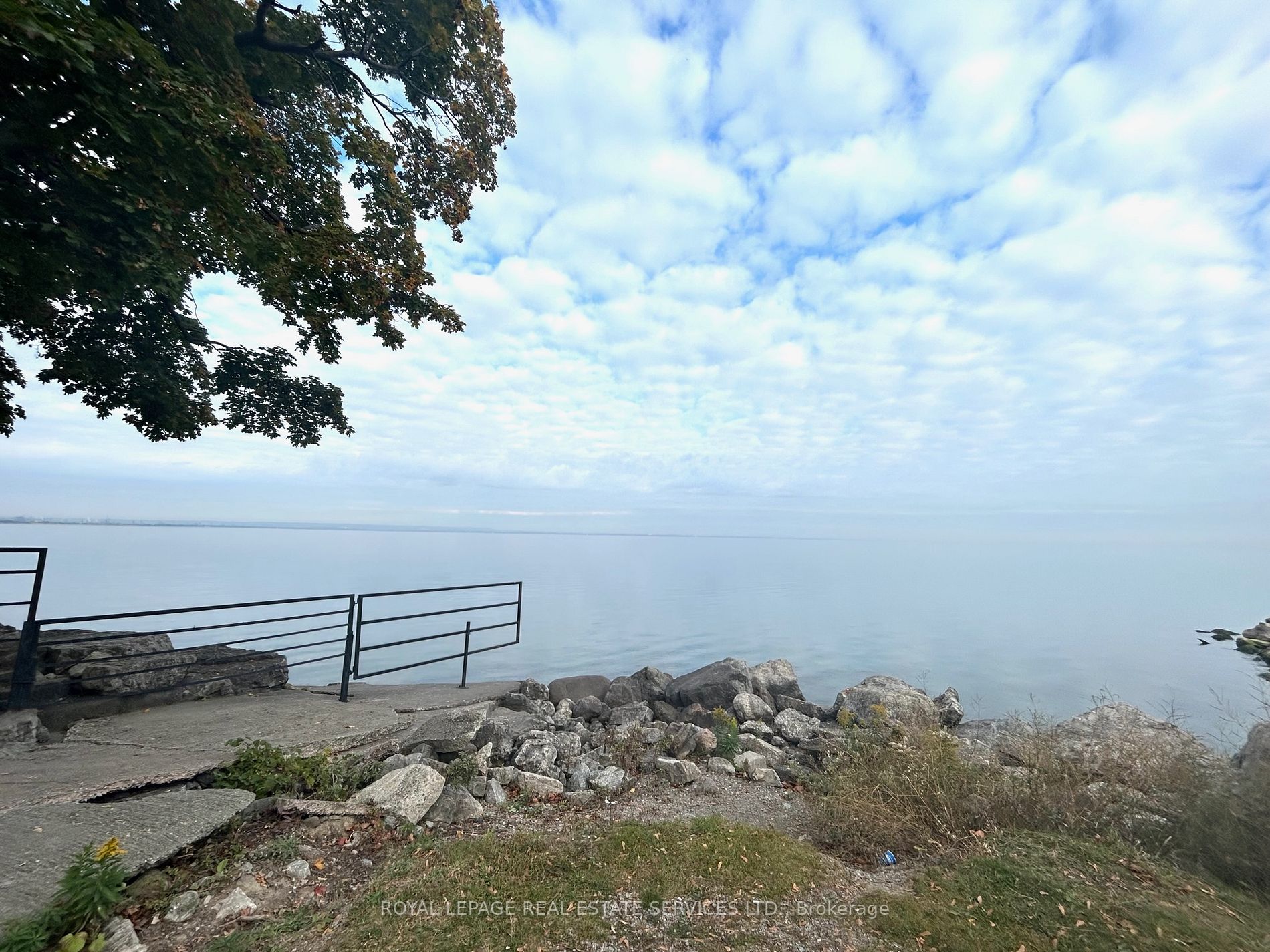 600 North Service Rd, #515