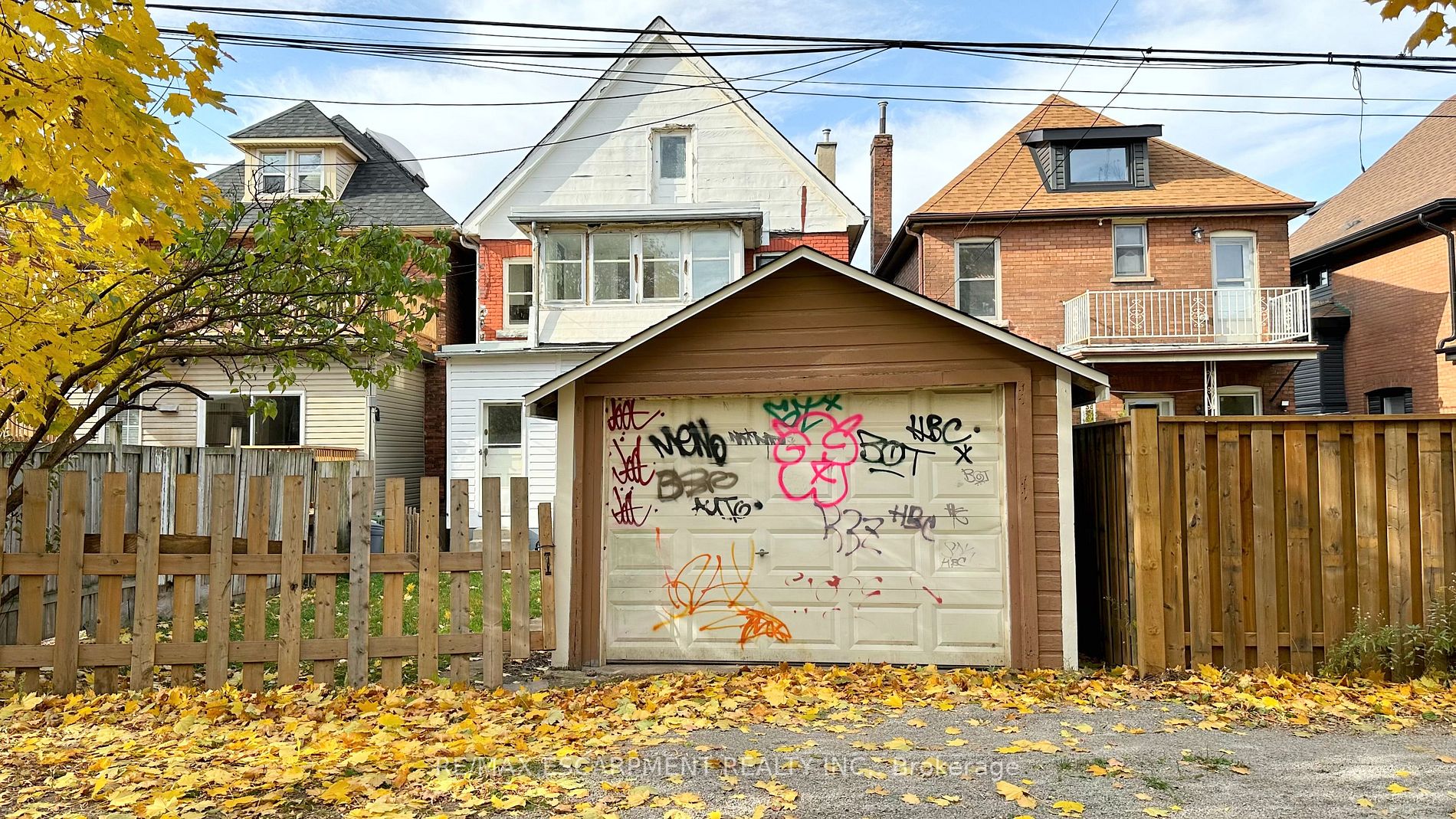 29 Carrick Ave