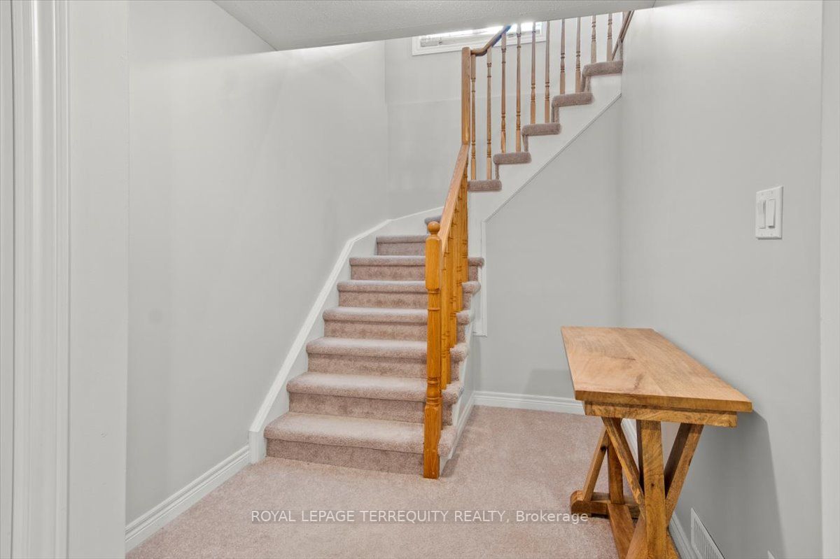 43 Gunsolus Rd