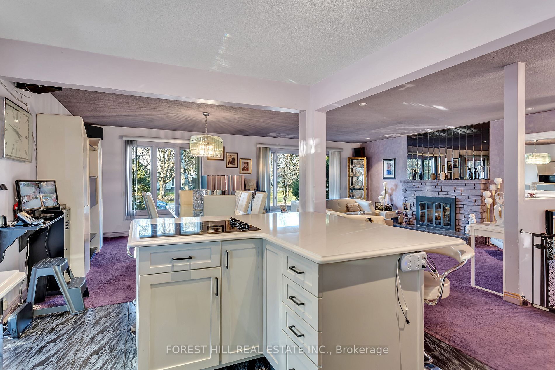 285 Cottonwood Dr