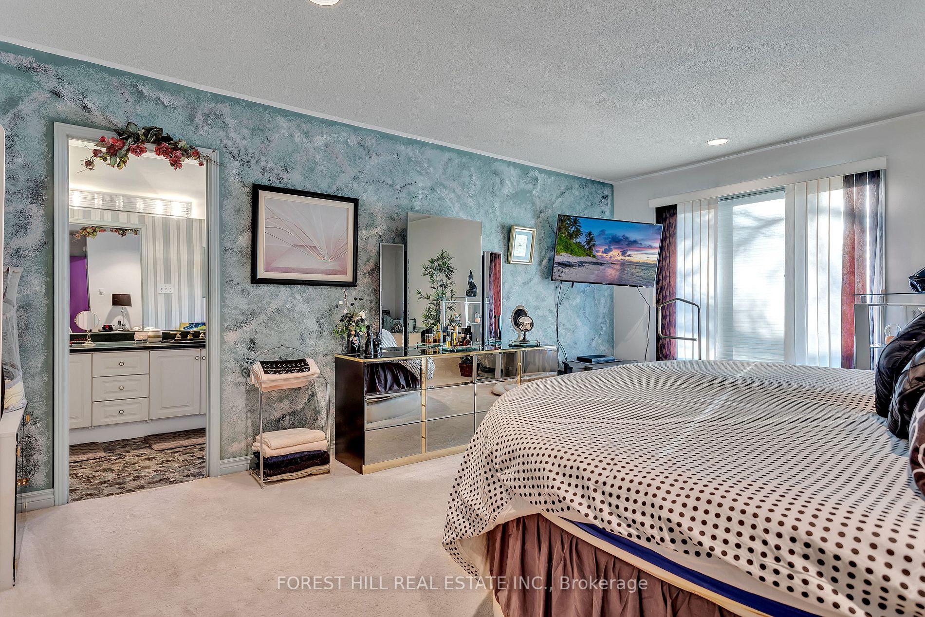 285 Cottonwood Dr