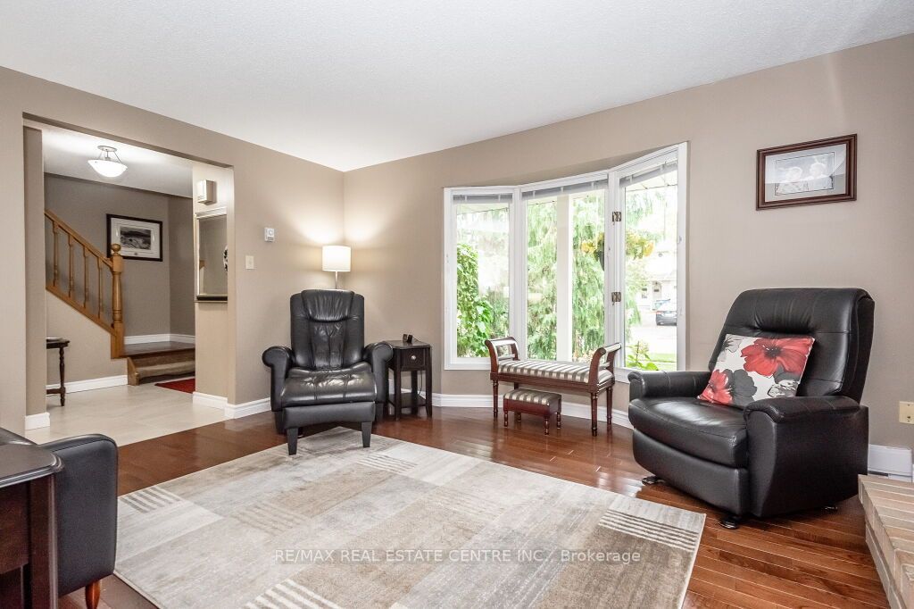 46 Mcelderry Rd