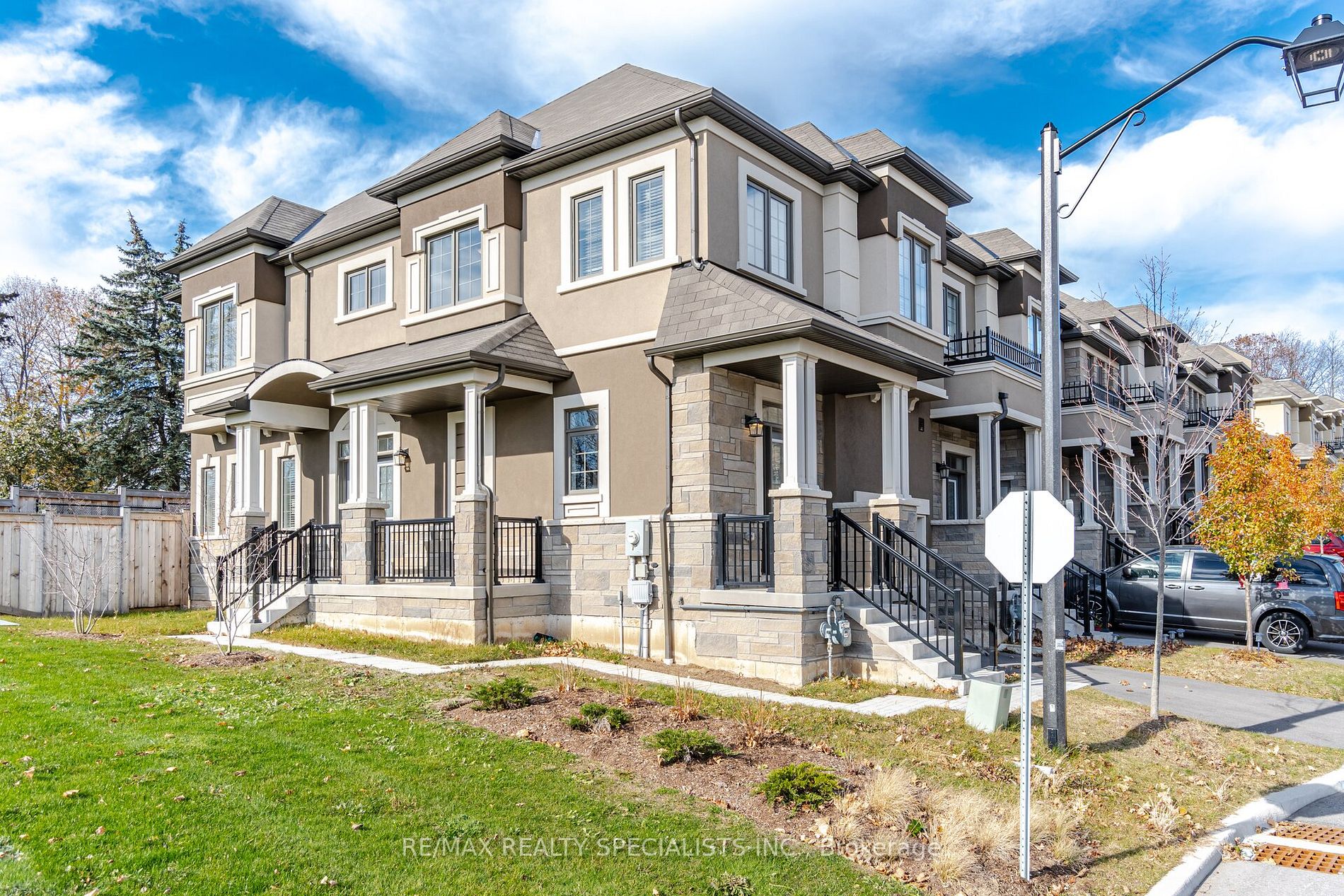 515 Garner Rd W, #1