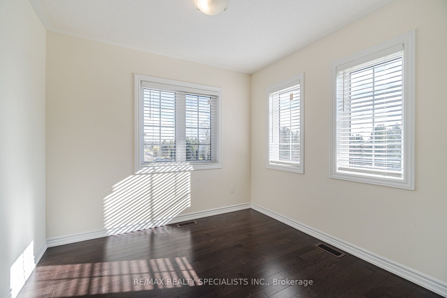 515 Garner Rd W, #1