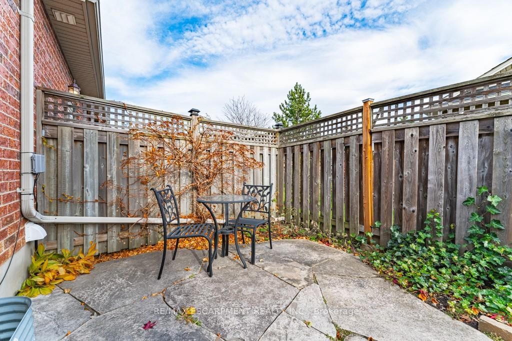 45 Manitoulin Tr, #100