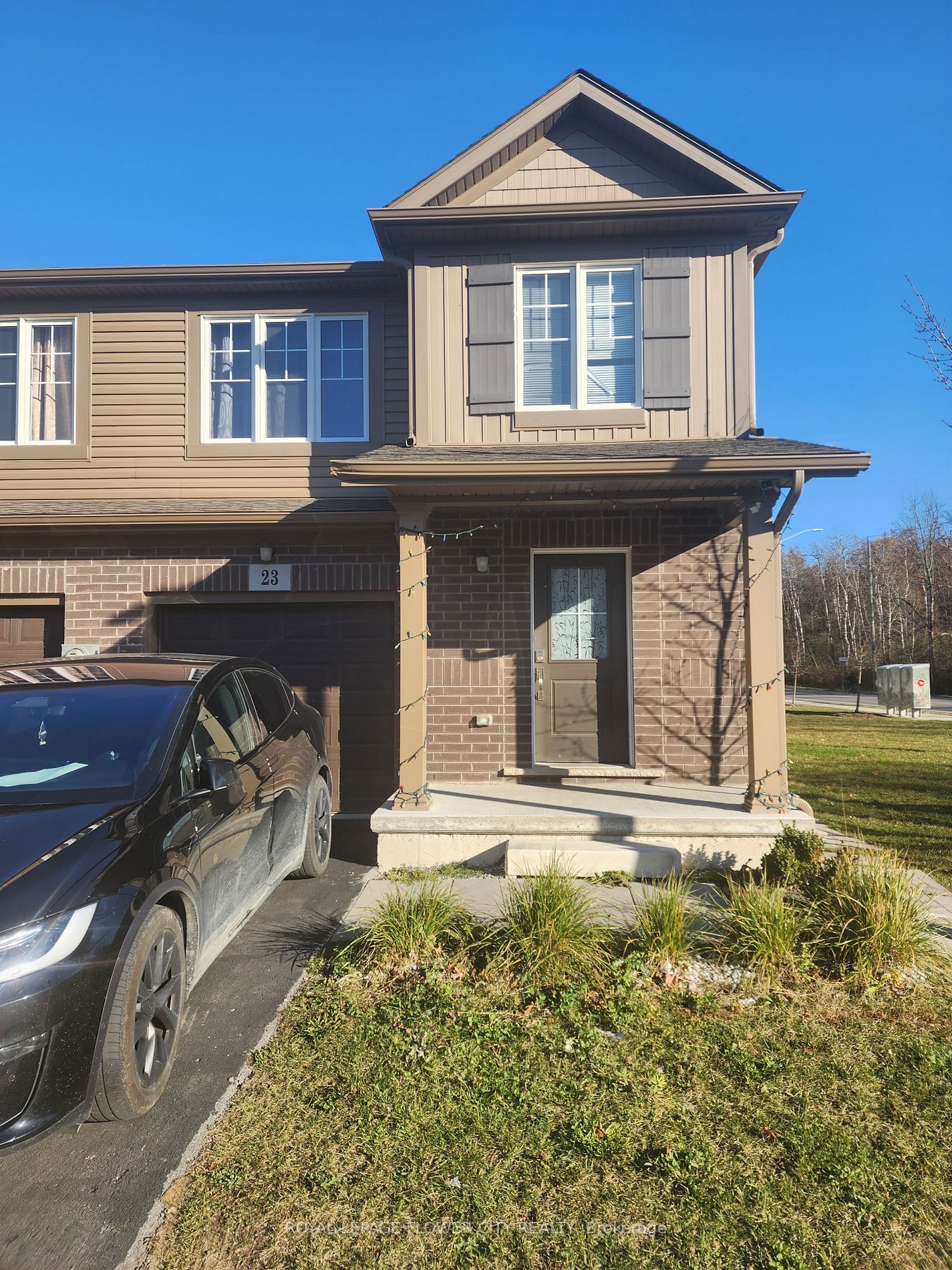 7945 Oldfield Rd E, #23