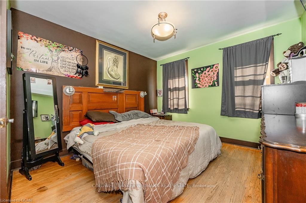23 Glenwood Ave