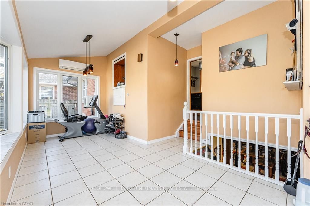 23 Glenwood Ave