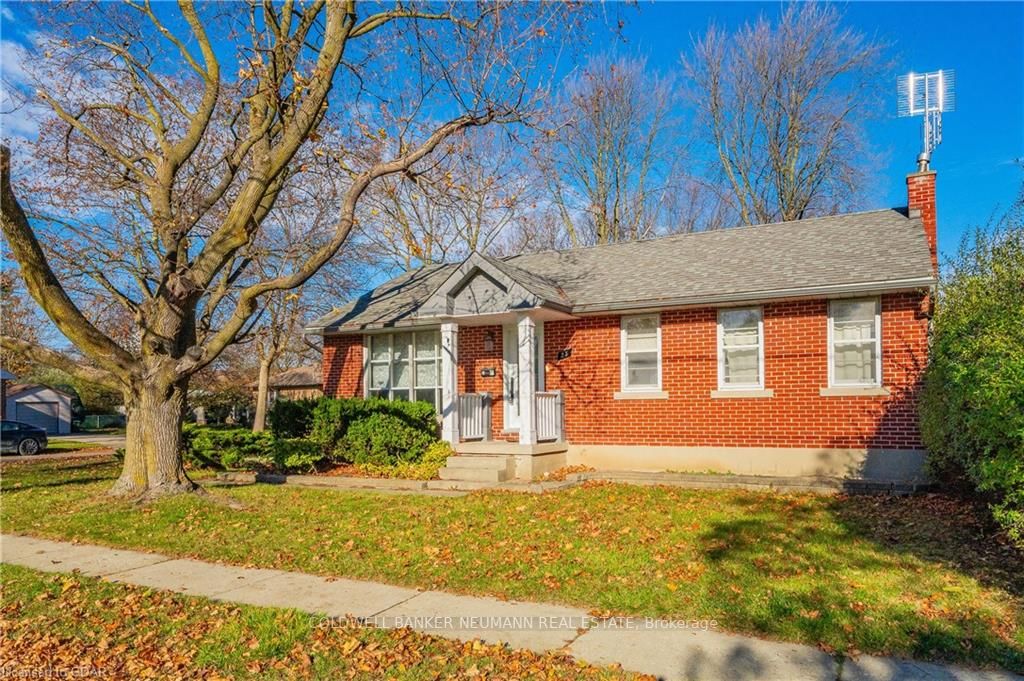 23 Glenwood Ave