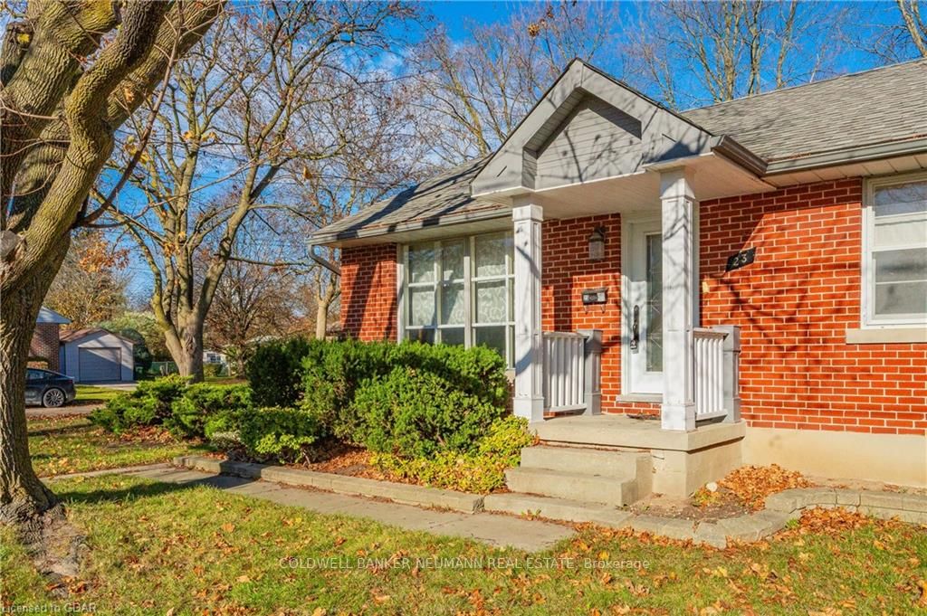 23 Glenwood Ave