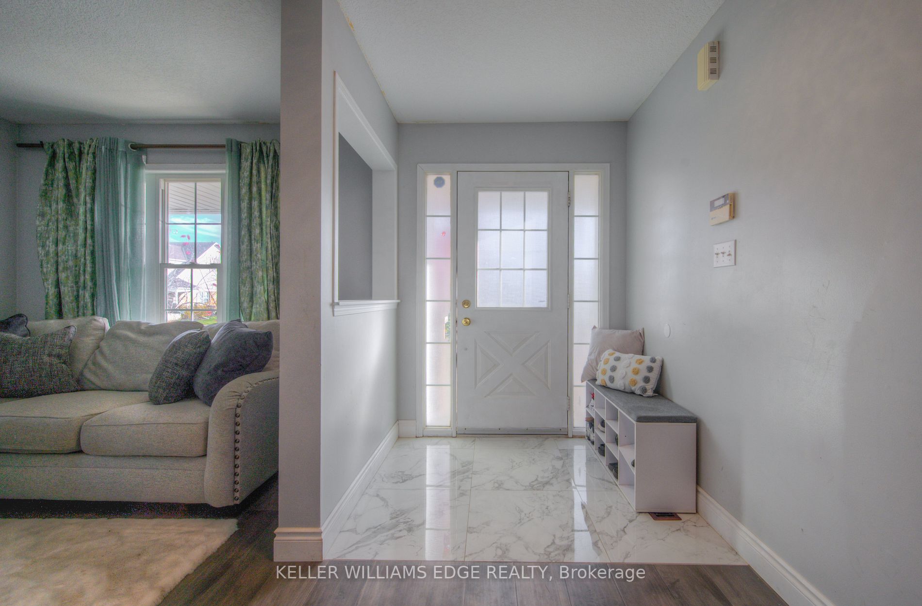 49 Waldie Cres