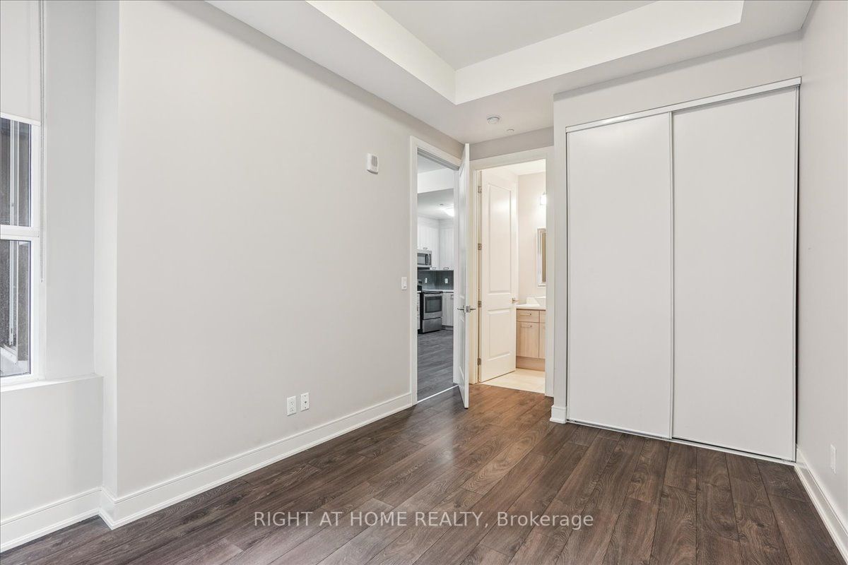 150 Main St W, #0314