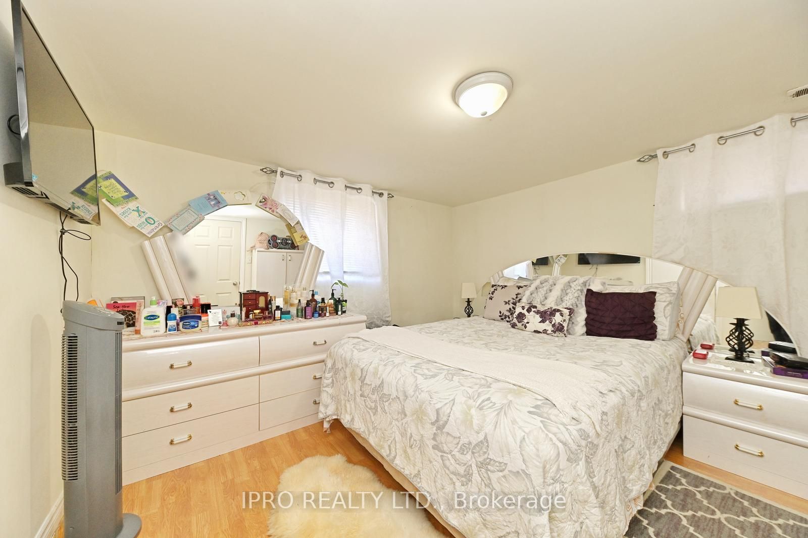 230 Belmont Ave