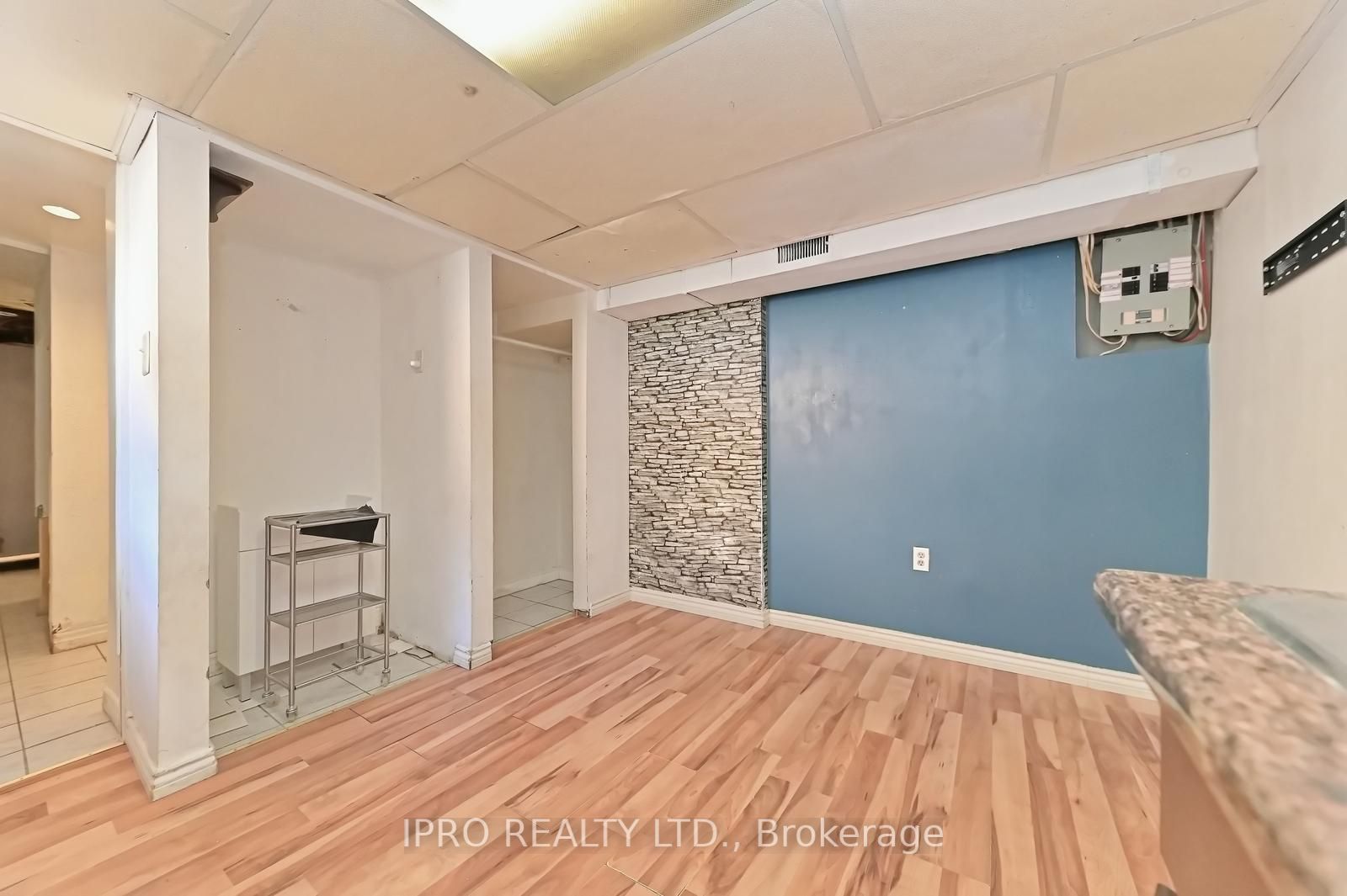 230 Belmont Ave
