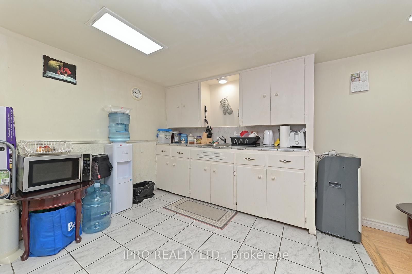 230 Belmont Ave