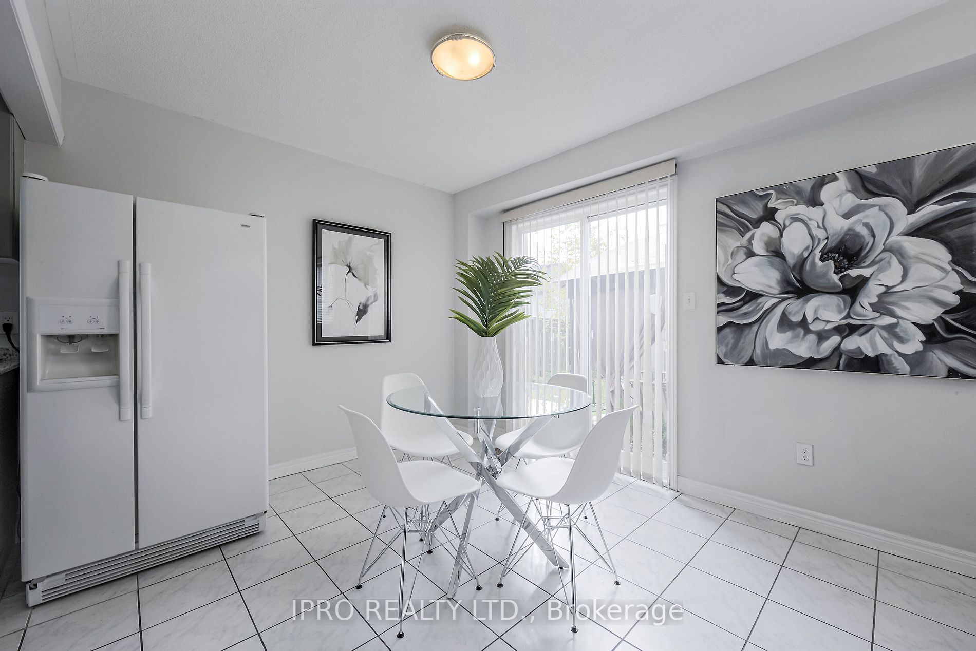 94 Bolzano Dr