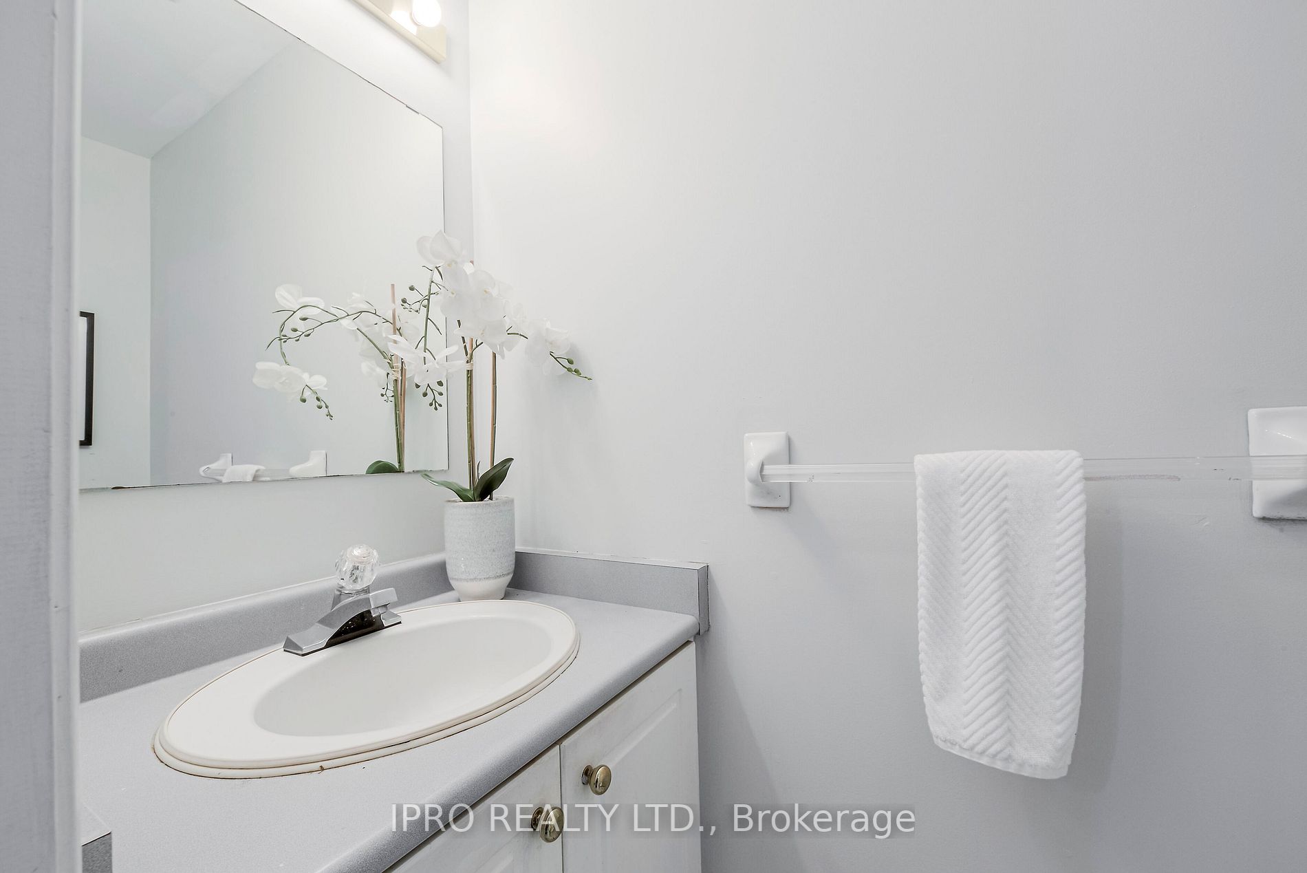 94 Bolzano Dr