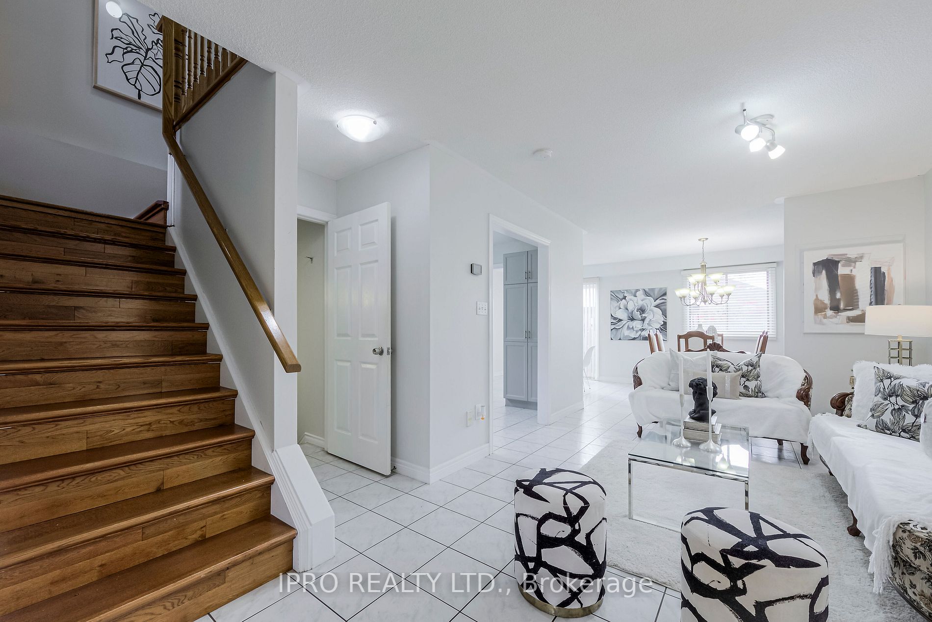 94 Bolzano Dr