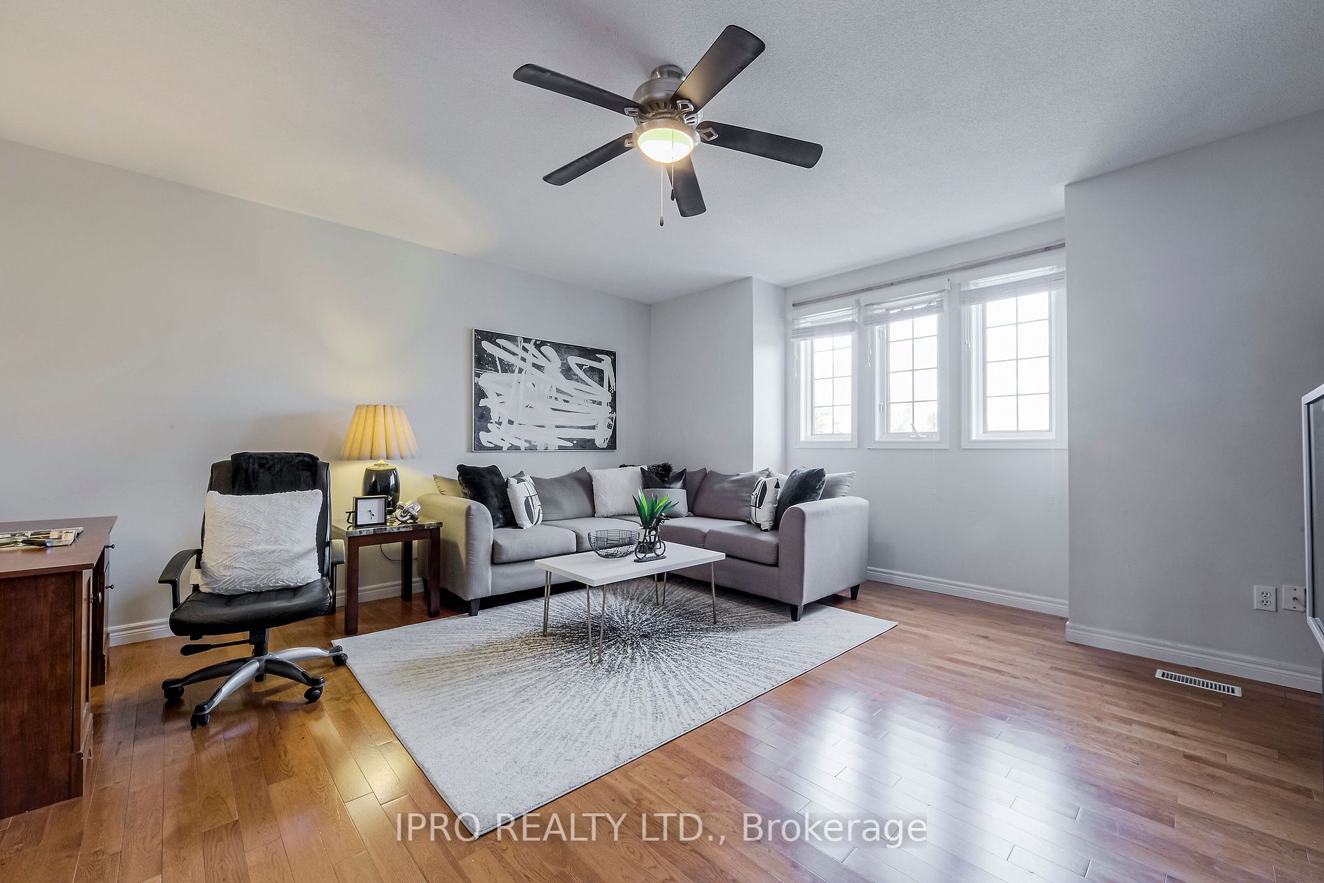 94 Bolzano Dr