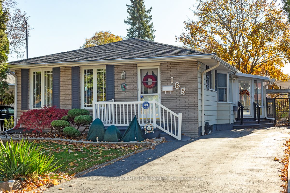 185 Bonaventure Dr