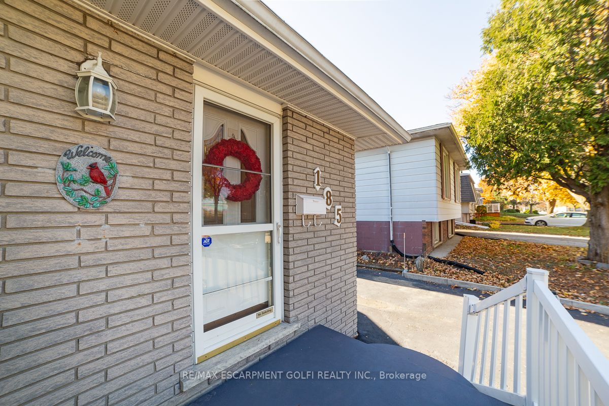 185 Bonaventure Dr