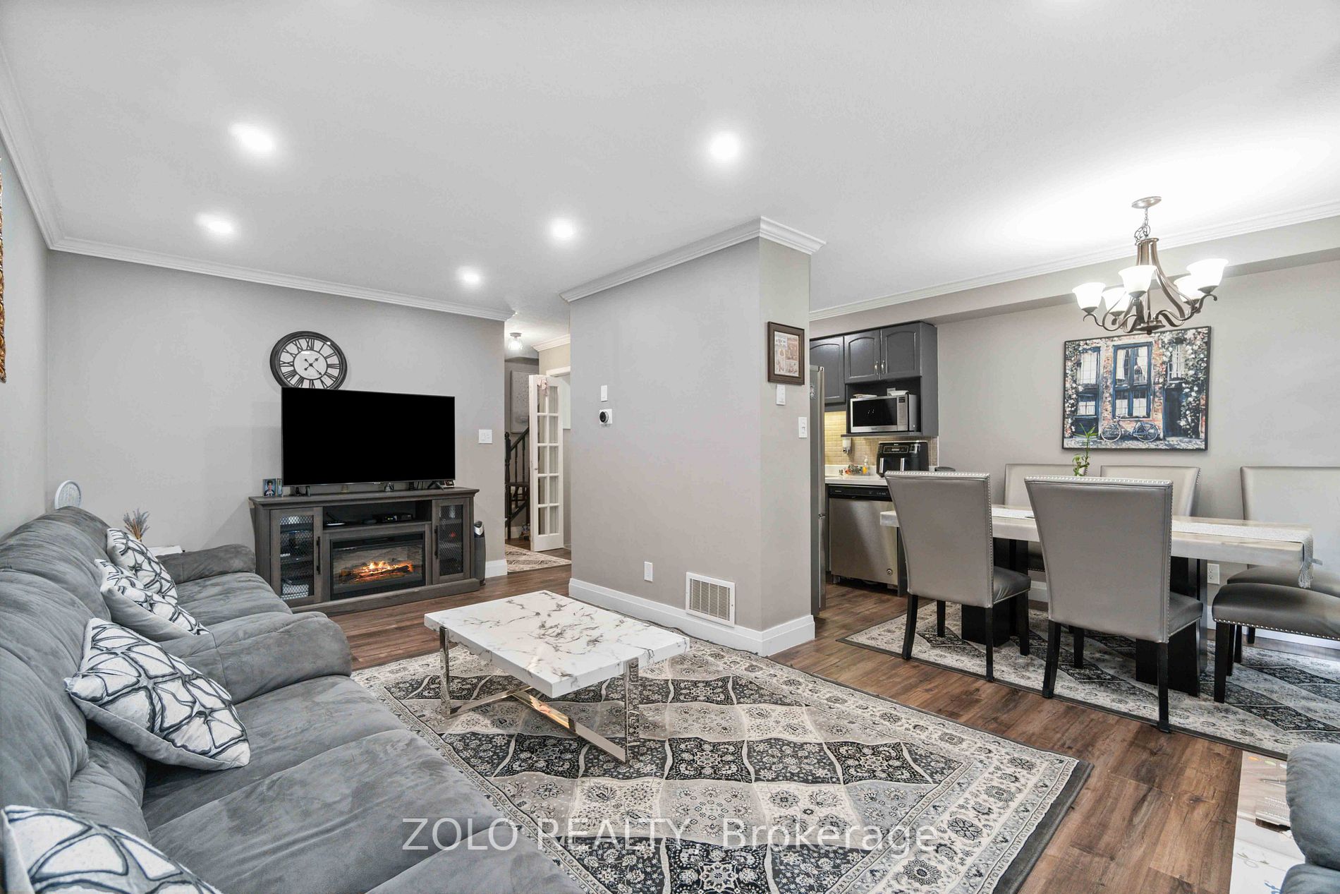 1523 Upper Gage Ave, #3