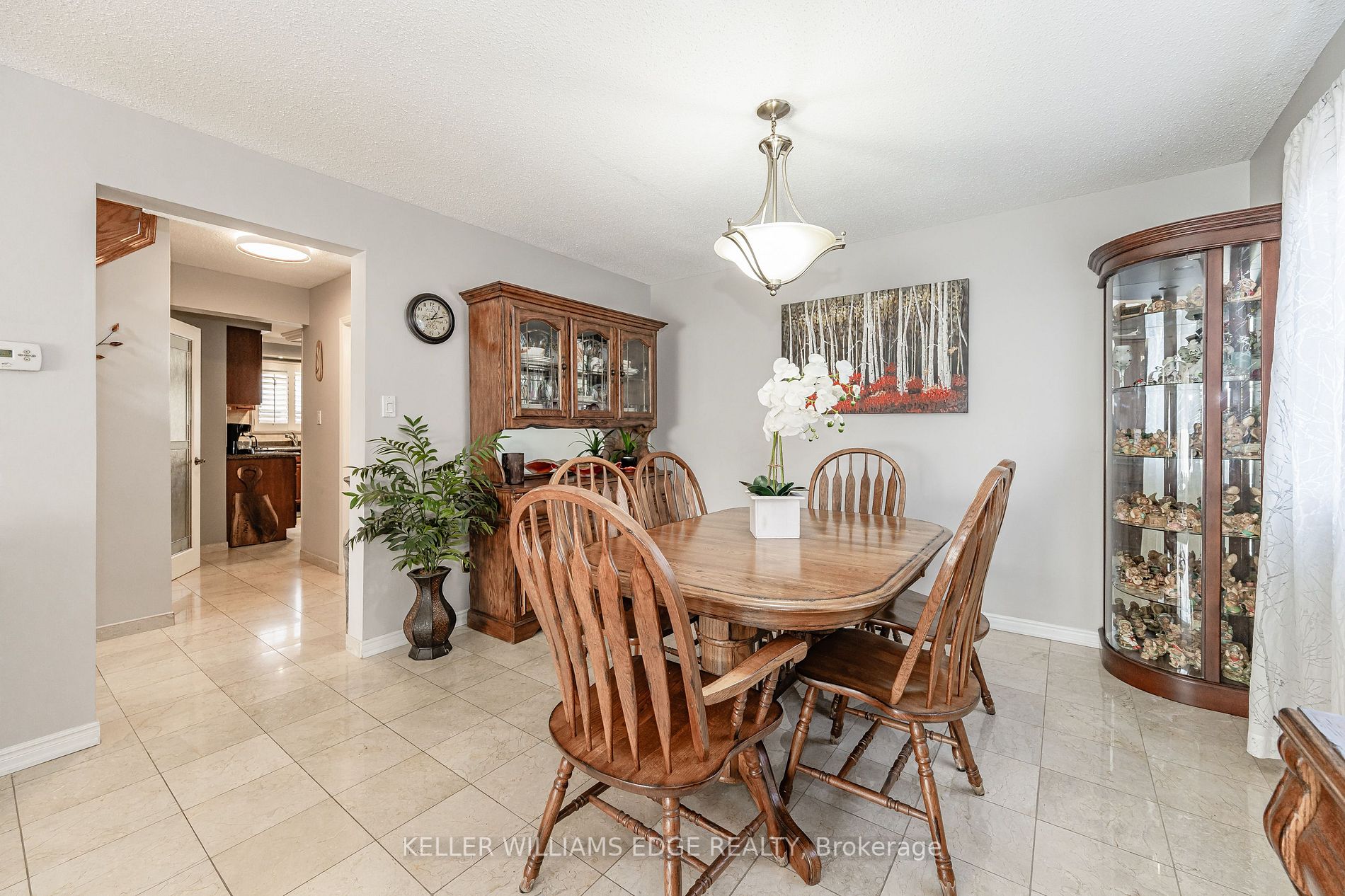 79 Parkplaza Dr