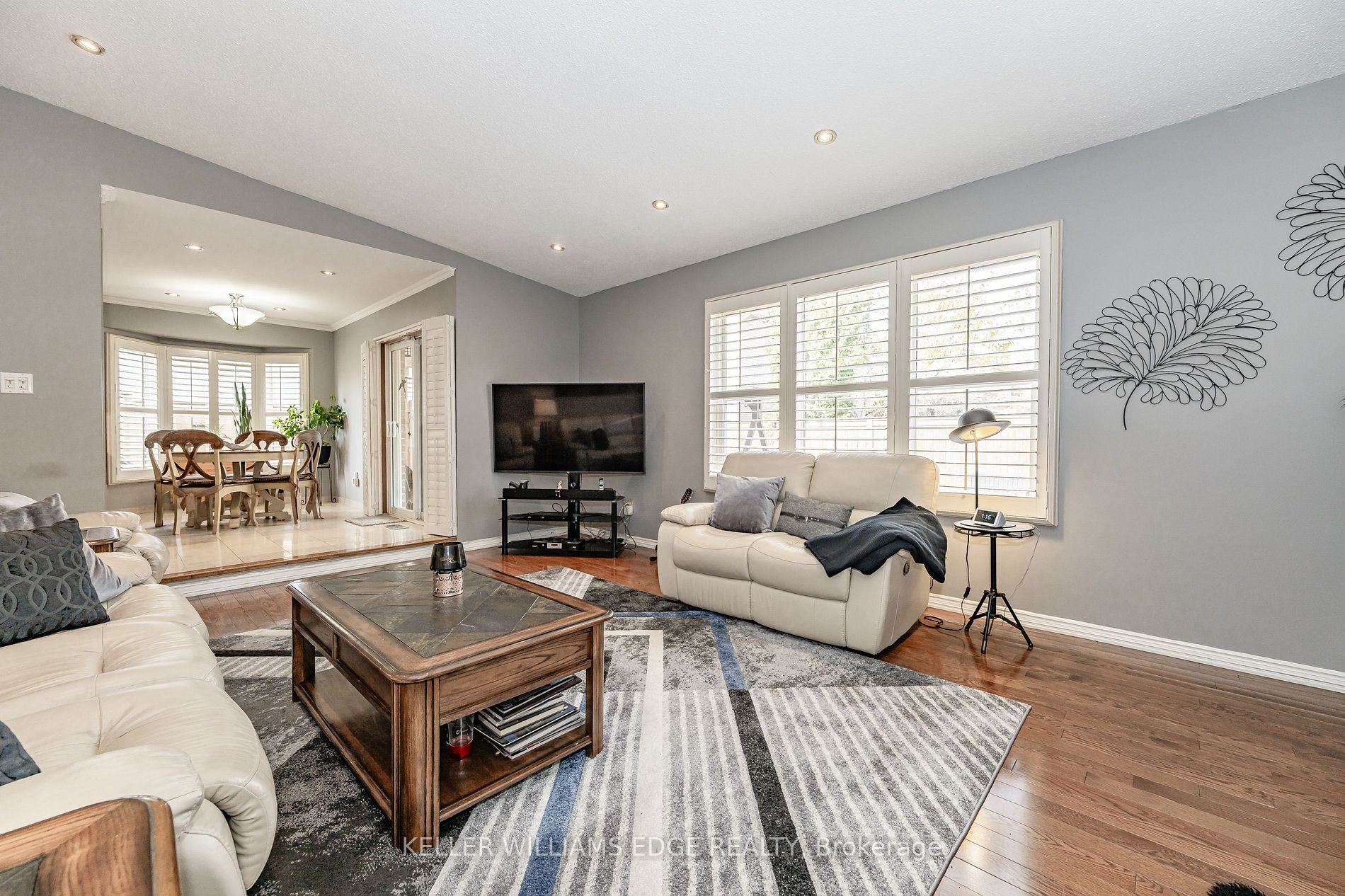 79 Parkplaza Dr