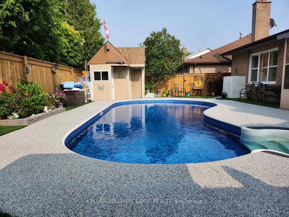 79 Parkplaza Dr