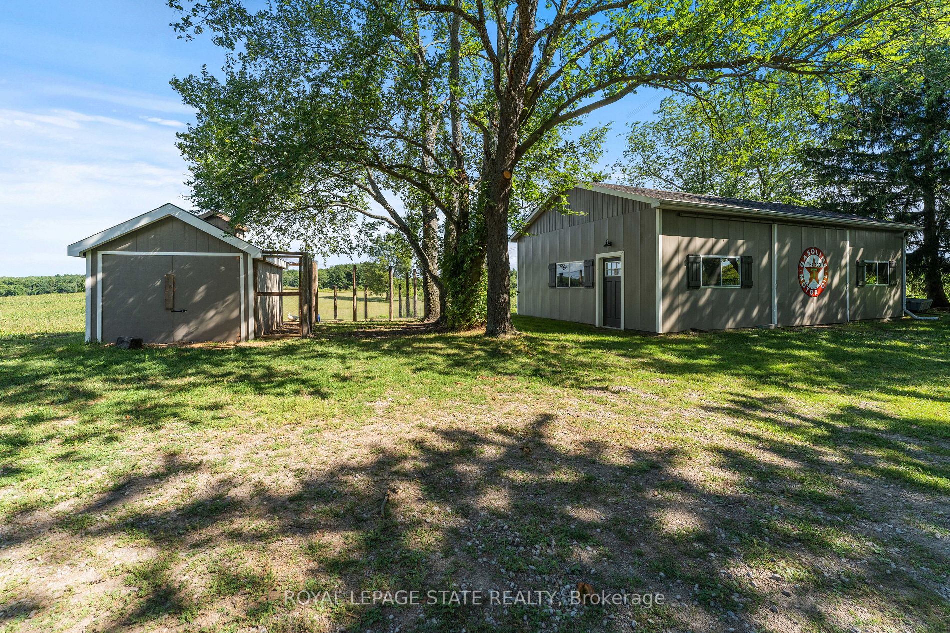 2457 Governor's Rd