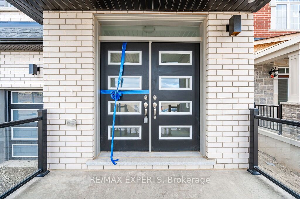 177 Rosenberg Way