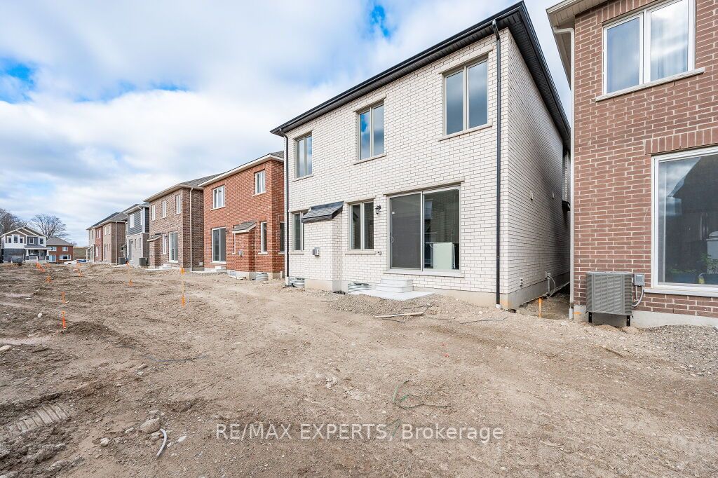 177 Rosenberg Way