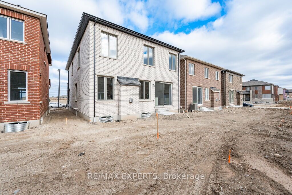 177 Rosenberg Way