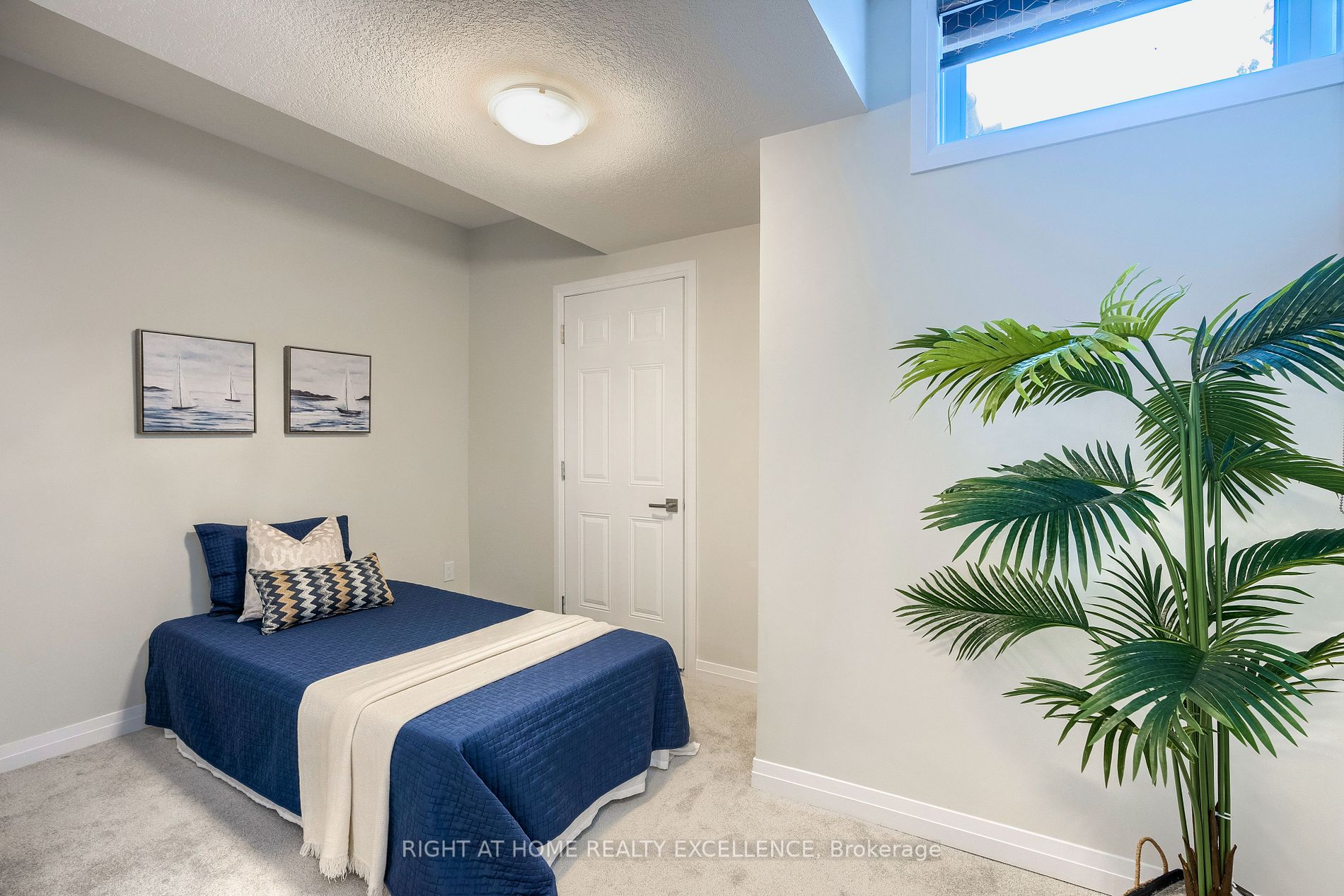 8 Vitality Dr, #8