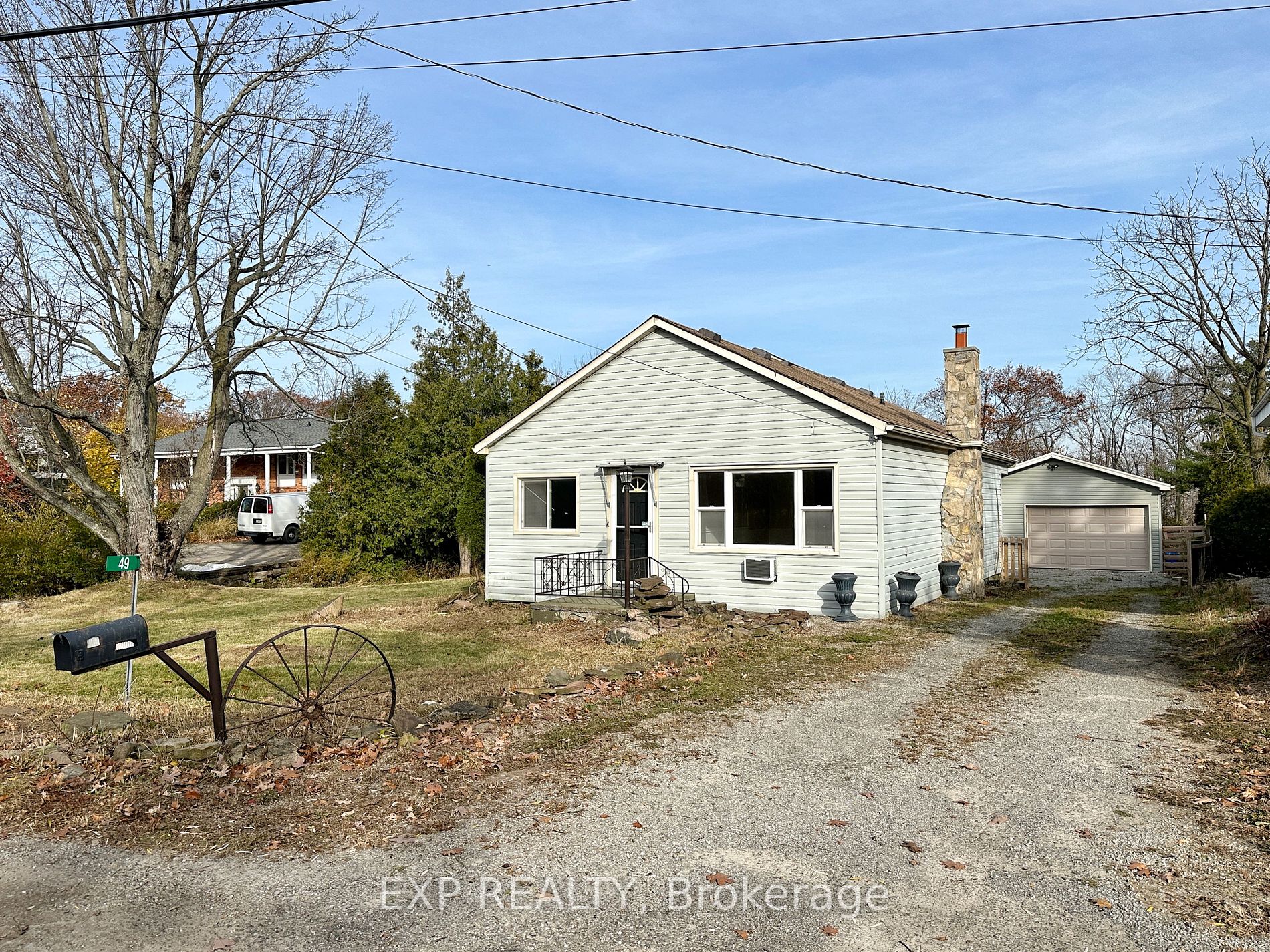 49 Ridge Rd E